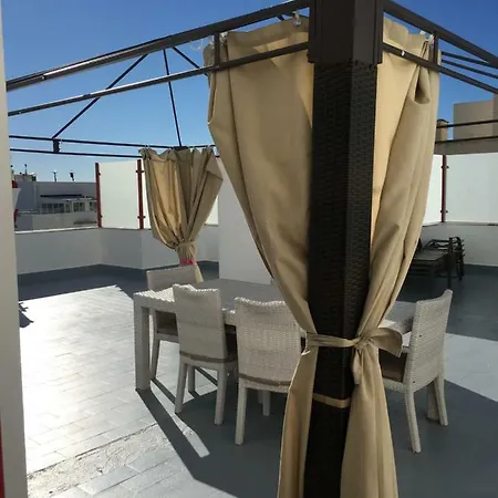 Apartment Luxueux 4 Pieces, Terrasse 120m2 Vue Da Rocha Portimao