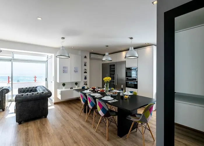 Apartamento Luxueux 4 Pieces, Terrasse 120m2 Vue Da Rocha Portimão