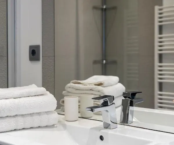 Luxueux 4 Pieces, Terrasse 120m2 Vue Da Rocha Apartamento